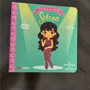 Bilingual Picture Book - The Life of Selena